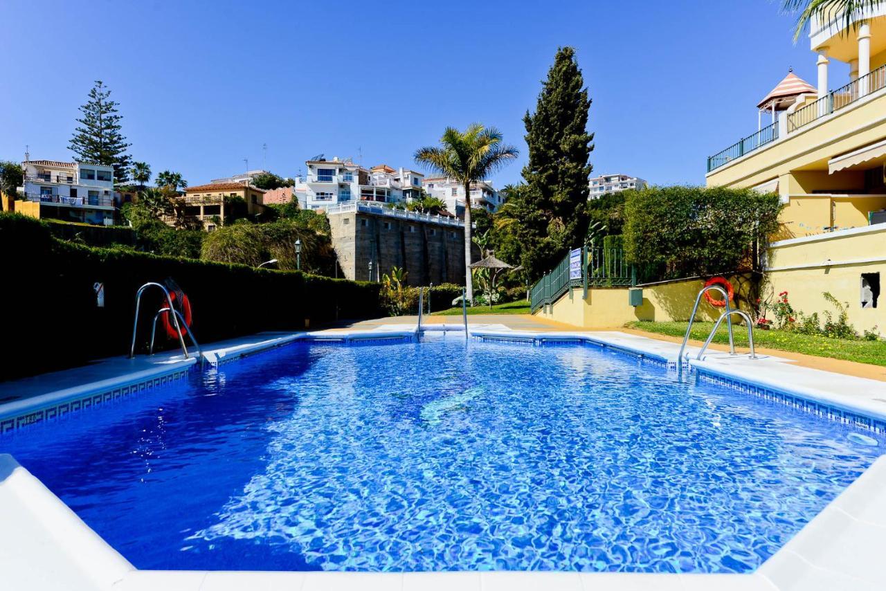 Refurbished 2-Bed Apartment Burriana Beach. Нерха Екстериор снимка
